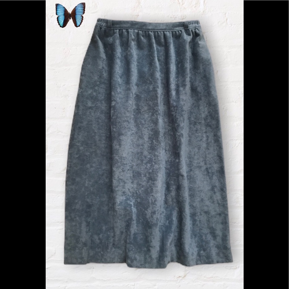 🔥Vintage🔥1980’s Gorgeous Velvet Skirt W/Pockets